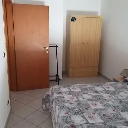 Stella 1 * روزيتو ديلي أبروتسي